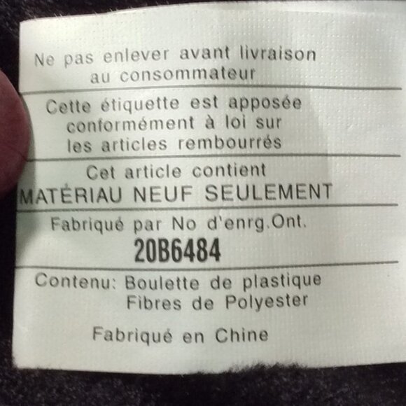 PENGUINS!!  TY BEANIE BABIES “FRIGID” 2000 VINTAGE, RETIRED NWT - Picture 7 of 12